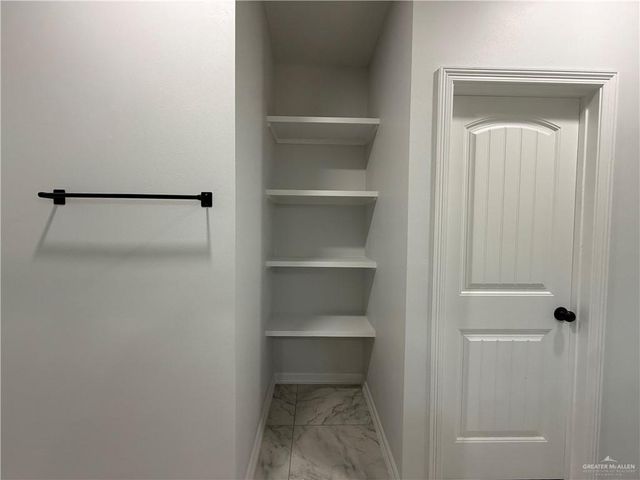 830 Beanka Drive, La Feria, TX 78559