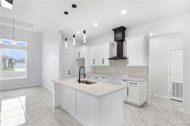 830 Beanka Drive, La Feria, TX 78559