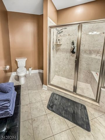 119 North Branch River Road, Branchburg Twp., NJ 08876