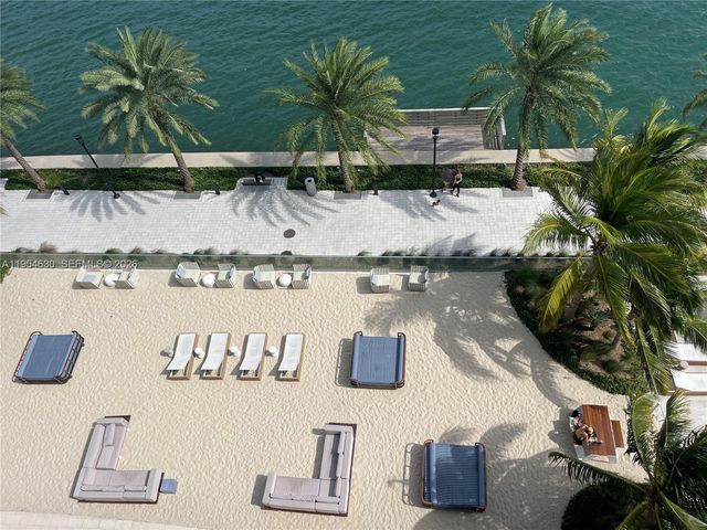 2900 NE 7th Ave 4208, Miami, FL 33137