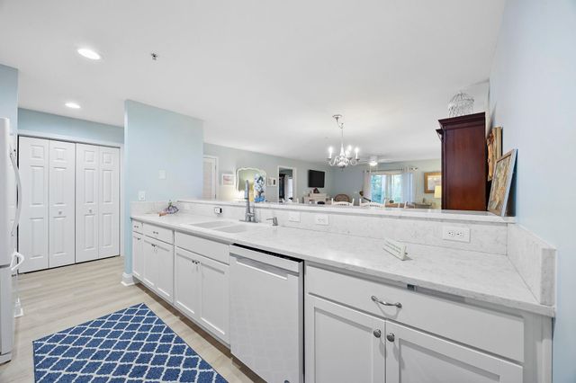 4826 Innisbrook Ct Apt 902, Myrtle Beach, SC 29579