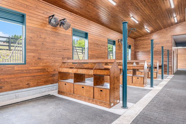 6424 Brackett Road, Williamsburg, MI 49690