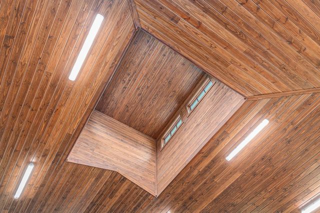 6424 Brackett Road, Williamsburg, MI 49690