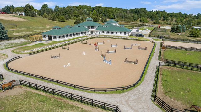 6424 Brackett Road, Williamsburg, MI 49690