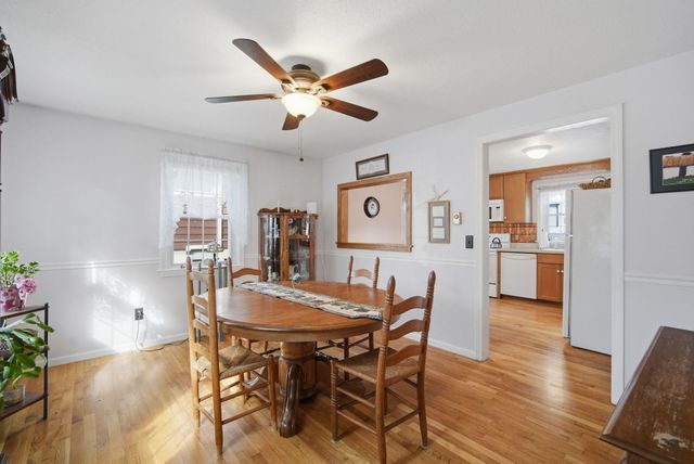 24 Sedgelia Street, Springfield, MA 01104