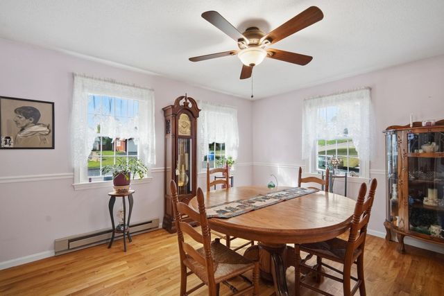 24 Sedgelia Street, Springfield, MA 01104