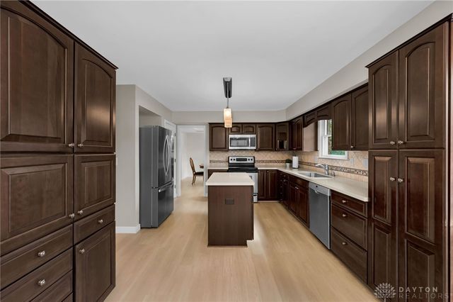 7248 Glenn Moor Drive, West Chester, OH 45069