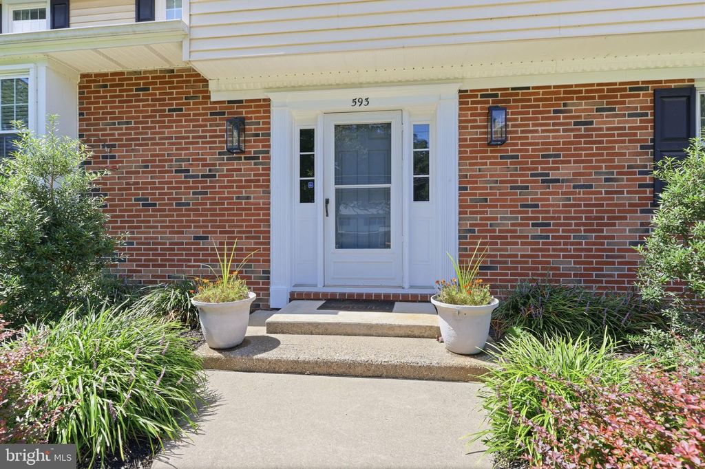 593 KINGS RD, YARDLEY, PA 19067 — photo 3
