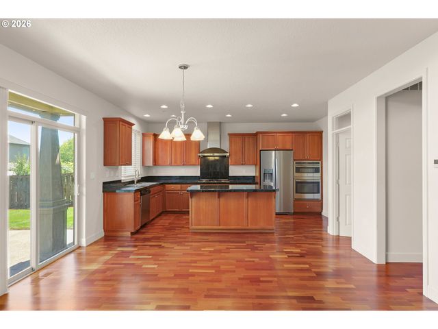 13470 Nw ALVADA St, Portland, OR 97229