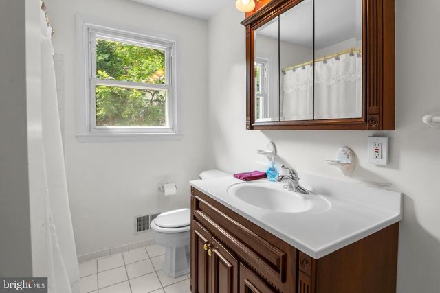 11 MORAY CT, Baltimore, MD 21236