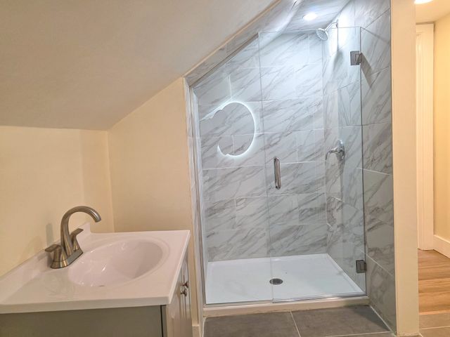 20 Chilcott Pl 2, Boston, MA 02130