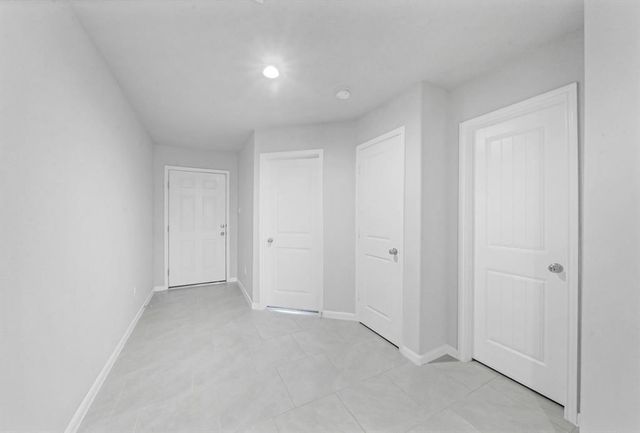 2130 Mirror Ridge Court, Texas City, TX 77568