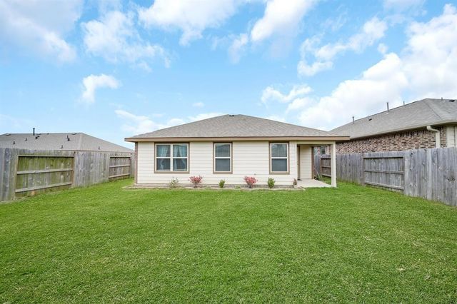 2130 Mirror Ridge Court, Texas City, TX 77568