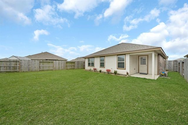 2130 Mirror Ridge Court, Texas City, TX 77568