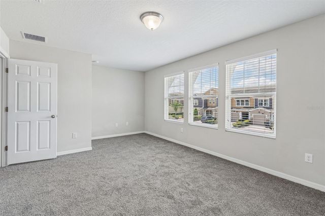 18843 ULMUS STREET, Lutz, FL 33558