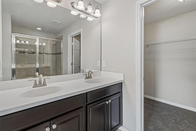18843 ULMUS STREET, Lutz, FL 33558