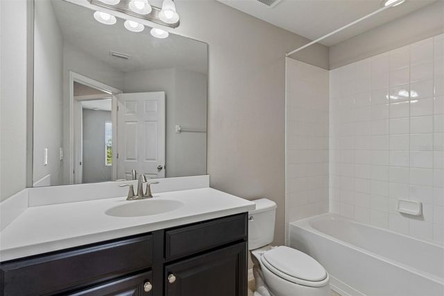 18843 ULMUS STREET, Lutz, FL 33558