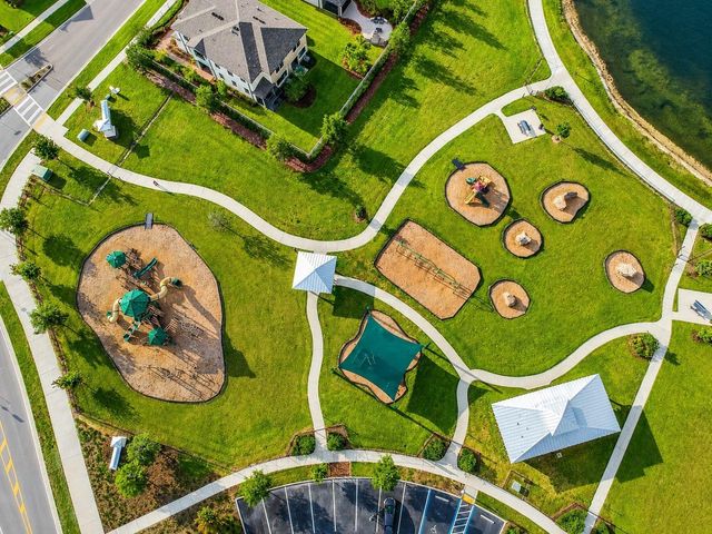 18843 ULMUS STREET, Lutz, FL 33558