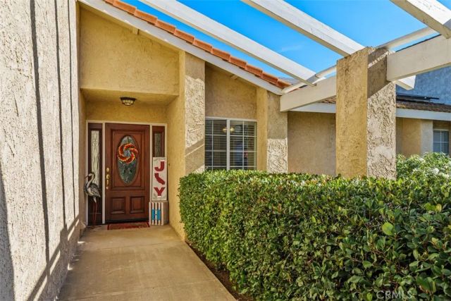 30698 Long Point, Canyon Lake, CA 92587