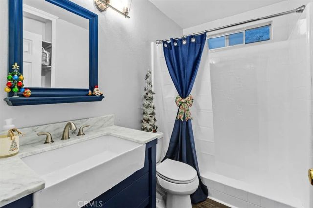 30698 Long Point, Canyon Lake, CA 92587