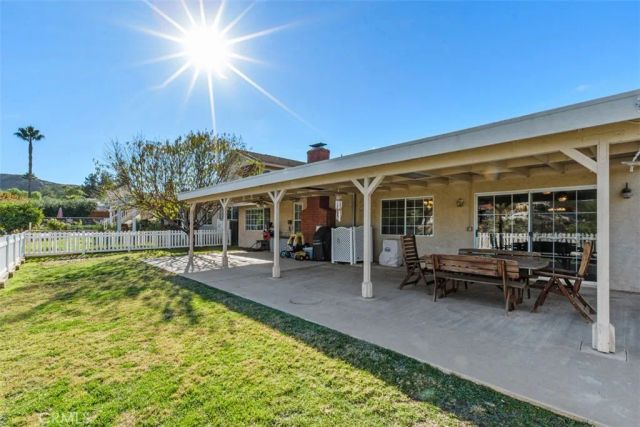 30698 Long Point, Canyon Lake, CA 92587