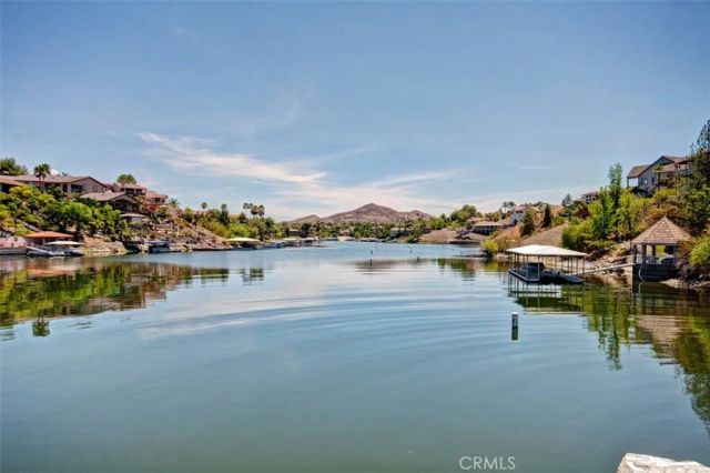 30698 Long Point, Canyon Lake, CA 92587