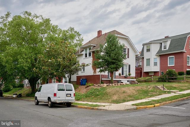 1401 PERRY ST, Reading, PA 19604