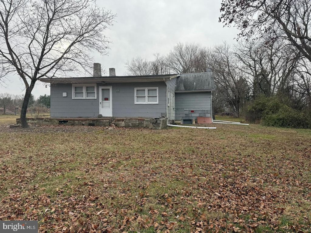 139 CEDAR ST, Hammonton, NJ 08037