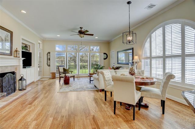 51 Dartmoor Court, Sugar Land, TX 77479