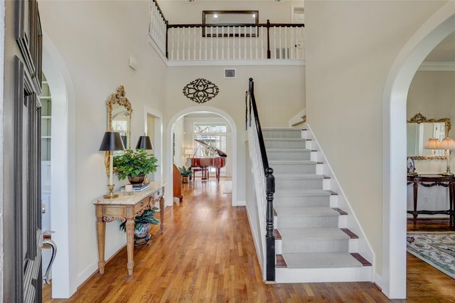 51 Dartmoor Court, Sugar Land, TX 77479