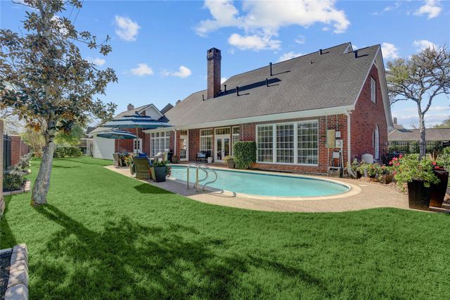 51 Dartmoor Court, Sugar Land, TX 77479