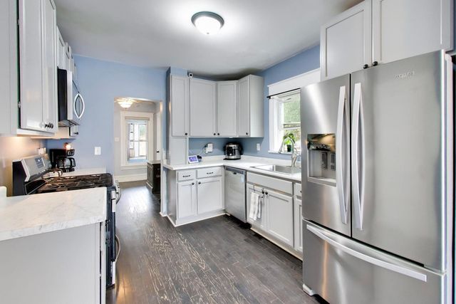 750 E Wilson Street, Batavia, IL 60510