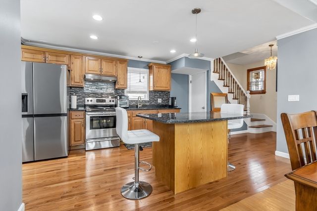 38 Barrett St, Revere, MA 02151