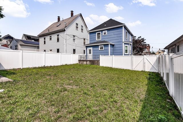 38 Barrett St, Revere, MA 02151