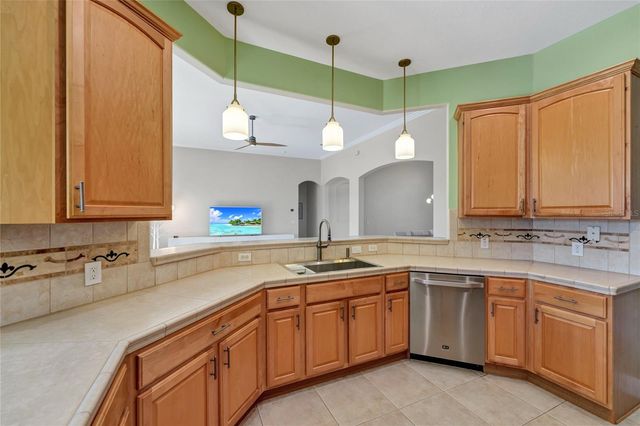 1166 CAMBRIA BEND, Kissimmee, FL 34759