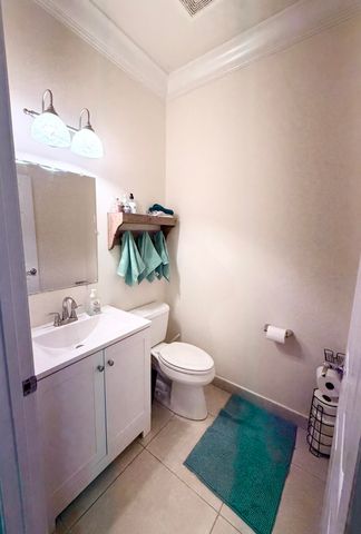 7762 Oak Grove Circle, Lake Worth, FL 33467
