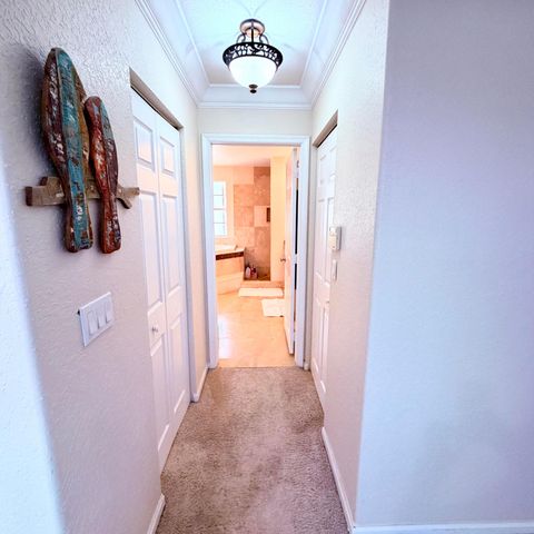 7762 Oak Grove Circle, Lake Worth, FL 33467