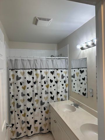 7762 Oak Grove Circle, Lake Worth, FL 33467