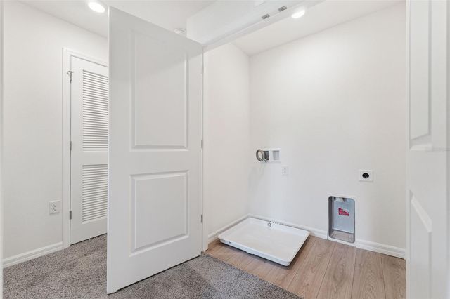 512 ZINFANDEL DRIVE, Daytona Beach, FL 32117