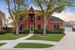 6903 Maid Stone Drive, Pasadena, TX 77505