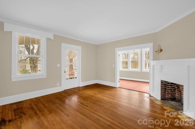 1820 S Park Drive, Reidsville, NC 27320