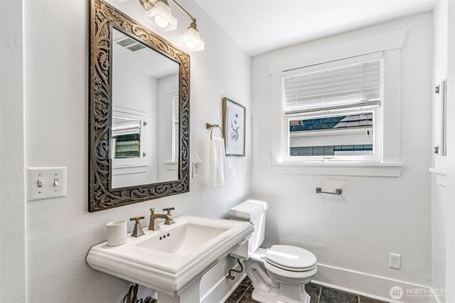 1928 9th Avenue W, Seattle, WA 98119