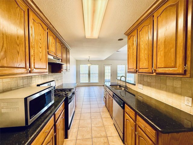 2324 Treyburn Court, Plano, TX 75075