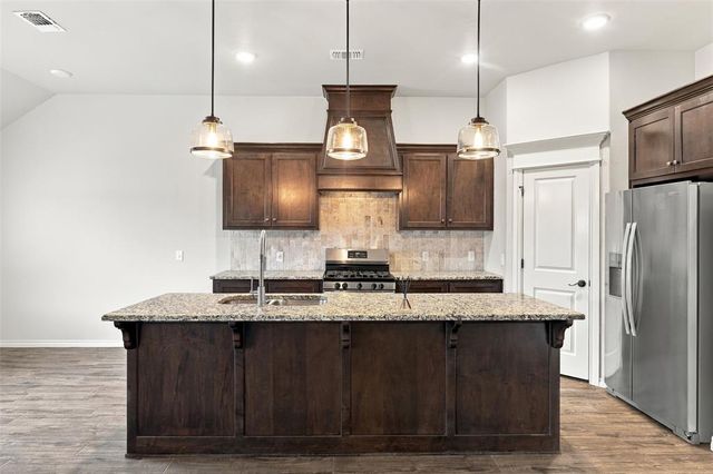 1913 Wye Street, Yukon, OK 73099