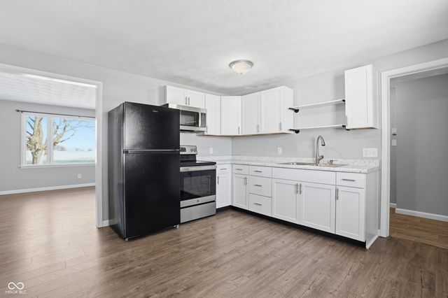 5717 - 5721 W Sr 132, Pendleton, IN 46064