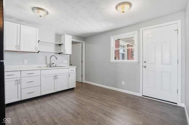 5717 - 5721 W Sr 132, Pendleton, IN 46064