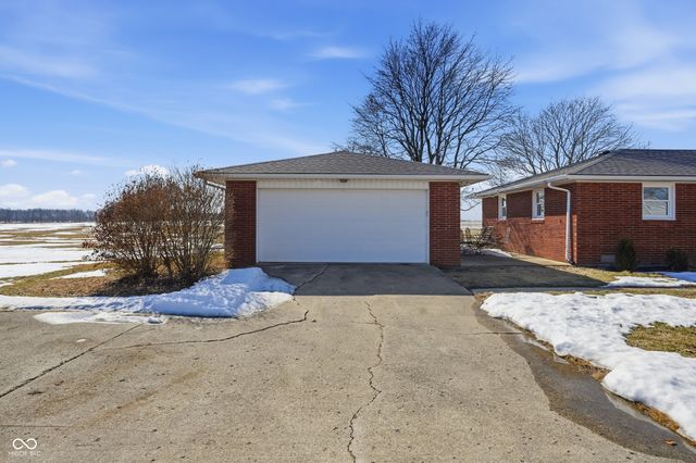 5717 - 5721 W Sr 132, Pendleton, IN 46064