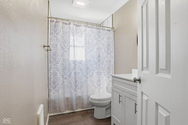 5717 - 5721 W Sr 132, Pendleton, IN 46064