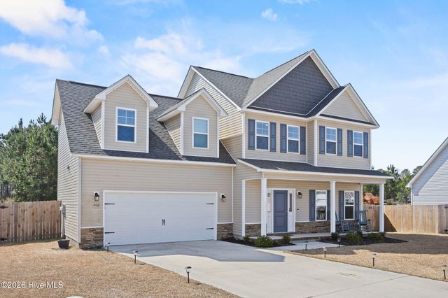 406 Silverstone Place, Hubert, NC 28539