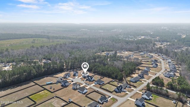 406 Silverstone Place, Hubert, NC 28539